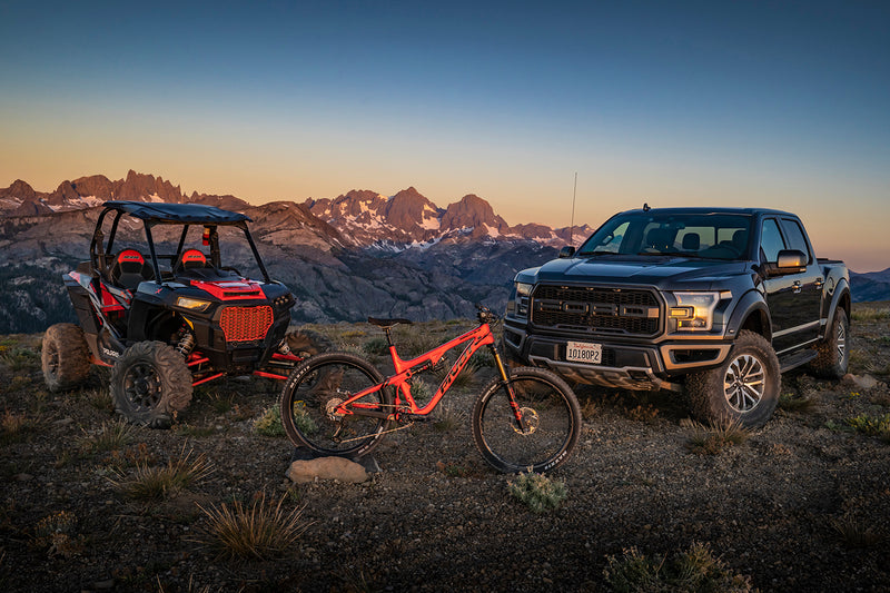 Load image into Gallery viewer, 2003-2024 4Runner Fox PERFORMANCE SERIES 2.0 SMOOTH BODY IFP SHOCK
